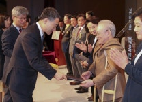 2018년 장애인의 날 기념식…백동진 한의사 국민포장 수상