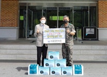 이준호 원장, 국군 장병위한 면역증진 한약 전달