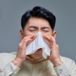 “환절기 감기 예방, 충북한의사회가 함께 합니다”