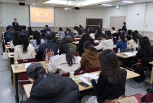 “현대 의료기기 활용한 한의약 활용 확대 나설 것”