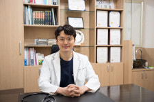 장마철 수막현상 교통사고 위험 키워...교통사고후유증 신속하고 적절하게 치료해야