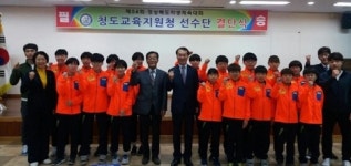 청도 풍각중， 여중부 태권도 명문교 `입증`