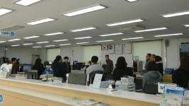 울진읍사무소， 친절배려 인사말 주민들 큰 호응