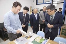 김한식 대경중기청장, 계명문화대 지원 기업 방문