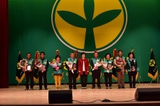 ˝더불어 사는 공동체 만들자˝