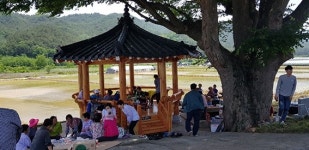 상주 화북면 입석2리 장담마을 쉼터 준공