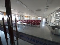 착한 점심vs상권 죽이기, 경주시노인복지관 식당 운영 앞두고 논란 
