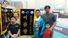 의성초 6학년 이우혁 학생 ， 경북 씨름왕 초등부 1위 