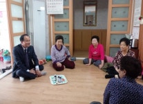 한영익 감포읍장, 경로당 방문으로 업무 시작
