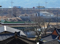 집 앞에 고속도로…소음에 밤잠 설치는 경주 새원마을