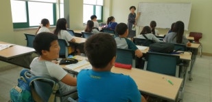경주 칠평도서관, 봄에는 ‘만지 作, 꼼지 樂 함께 즐겨요