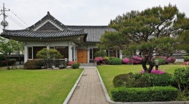`권위주의 상징` 경주시장 관사···29년 만에 시민 품으로
