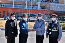 영양경찰서, 청송소노벨 근무자 위문· 격려금 전달