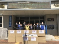 김천혁신농협, 율곡동에 코로나 극복 위한 물품 쾌척
