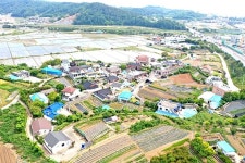 해·달에 따사롭게 감싸안겨 음양의 조화 있는 하서 3리