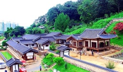독립영웅 `석주 이상룡` 안동 임청각서 만나다