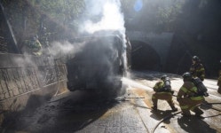 대구 중부내륙고속도 달성터널 출구서 화물차 화재...인명피해 없어