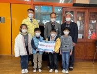 영천 화북면태양광발전운영위, 자전초 신입생에 `입학축하금` 전달