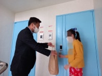 상주 남원동 맞춤형복지팀, 초중생 학용품 전달