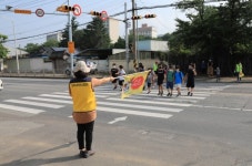 어린이보호구역에 시속 60㎞ 속도제한… 동방초등학교 등하교 학생들 위험 노출