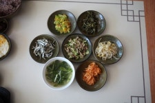 [동경주 맛집기행 ⑱] 건강한 보리밥상, 양남면 `관성수경농장식당`