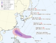 [오늘 및 내일날씨] 강원영동북부 많은 비!..13호 태풍 꼰선-14호 태풍 찬투 경로!