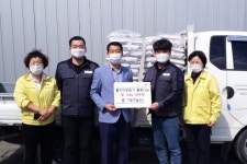 ㈜대구농산, 북경주·강동면행정복지센터에 어려운 이웃 위한 백미 기탁