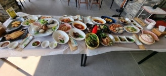 [동경주 맛집기행 ㉕] 3대째 이어온 동해구 횟집… 감포읍 대본3리 `해암회식당`