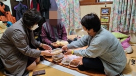 영천시, 결식 우려 독거노인 120가구에 반찬 전달