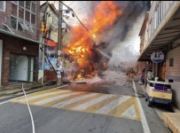 경주 감포읍 마트 화재… 인명피해 없어