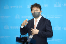 권성동, 원내대표는 대통령과 신뢰관계 필수적
