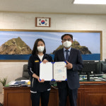 울진중, 원혜림 학생에게 장학금 전달