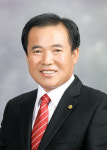 제9대 청송군의회 개원...의장 권태준, 부의장 황진수 선출