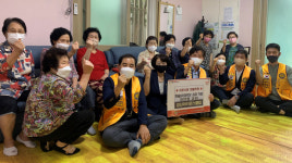 경산라이온스클럽, 한솔3차 경로당에 사랑의 소파 전달