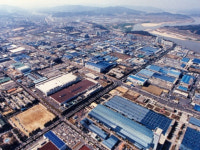 8년 만에 수출 300억 달러...구미산단 회생 청신호