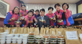 영천시 임고면 생활개선회, 어르신 사랑의 효밥상 차림