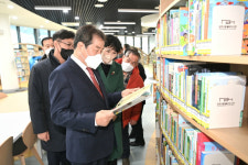 [특집] 시민 정신문화 함양과 미래를 열어가는 김천시립도서관