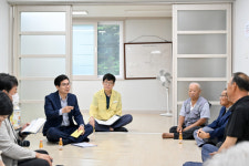 김광열 영덕군수, 243곳 마을회관·경로당 방문해 민심 살펴