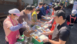 경산시 노인종합복지관, 진량읍 봉회1리 어르신들께 점심 제공