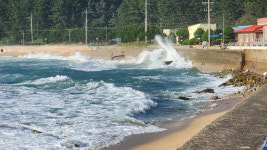 울진해경, 위험예보제 주의보 발령...너울성 파도 주의