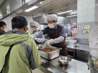 포항시시설관리공단 노인복지회관 임직원, 경로식당 자원봉사