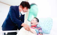 울진군, 추석맞이 사회복지시설 위문...‘함께하는 한가위’