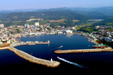 감포항 100년...경주 동해안의 관문 항해는 계속된다