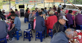 iM뱅크 경산사랑봉사단, 어버이날 맞아 용성면 용전리 경로잔치 열어