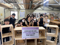 청도 모계중, 뚝딱뚝딱 목공예 수업으로 만든 수납장 기증