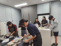 영일중학교, ‘내 손으로 만드는 베이커리 카페’ 운영