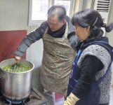 포항 용흥동 ‘밝은빛 봉사단’, 21년째 반찬 나눔