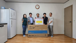 상주 동문동, ㈜ SJ레미콘 도남경로당 대형 TV 기증