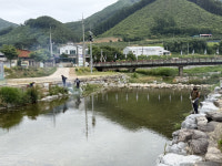 문경 동로면 농업경영인회, 금천도로변 제초작업 실시