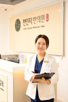 천인지한의원 박우희 원장, 미래경영대상 2년 연속 수상…운모 연구 성과 주목